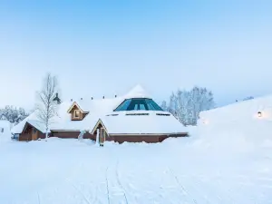 Arctic SnowHotel & Glass Igloos
