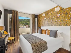 โรงแรม โซเละมาเร