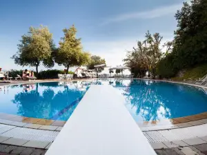 Grand Hotel De Rose