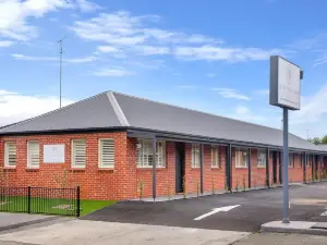 Newington Apartments