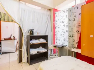 Charming Studio in Amaliada, Greece with Private Entrance