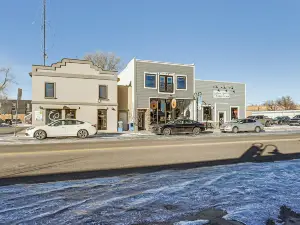 Stellar Craig Apartment - Walk to Restaurants!