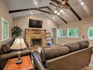 ไฮก์, ฮันท์ แอนด์ อันไวน์ด: โคซี เคบิน เนียร์ เฮอร์ชีย์พาร์ค