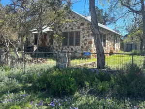 Cocono Cottage on Johnson creek