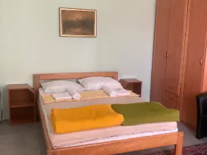 Charming Nikšić House with Private Entrance & Modern Amenities