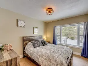 วิลลาร์ด เฮาส์ บนฟาร์มทำงาน พร้อมวิวทะเล!