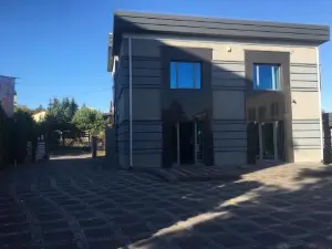 Pokoje ze wspolna lazienka I kuchnia w Centrum Starachowic