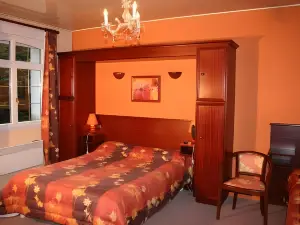Logis Hôtel & Restaurant - Le Château Des Tourelles 3 étoiles