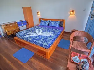 Ella Rawana Den Hotel