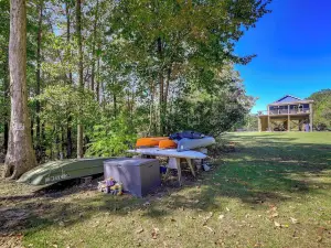 Riverfront Pollocksville Home w/ Private Beach!