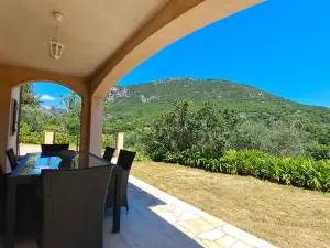 Le Bonheur Orangé gîte pour 8 sur la Côte d'Azur