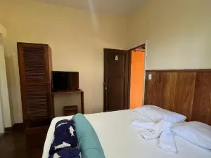 Hotel Pousada Cata Branca