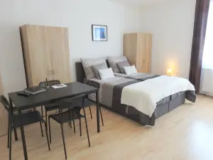 อพาร์ทเมนท์ ซิตี้ สตาดิโอน