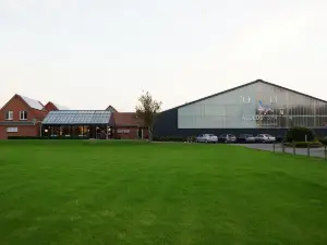 Alcedo Hotel
