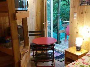 Cabane Dans Les Arbres - Le Nid Dans Le Chêne