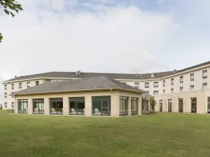 โรงแรม ฮอลิเดย์ อินน์ กาเลส์-โคเคลส์ บาย IHG