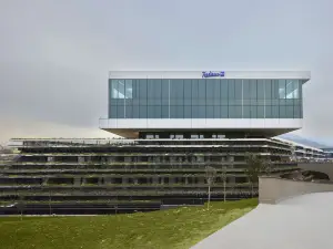 Radisson Blu Hotel, Bergamo Choruslife