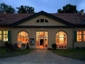 Kavaliershaus Krumke - Gästehaus im Schlosspark - Schlüsselbox - Kein TV