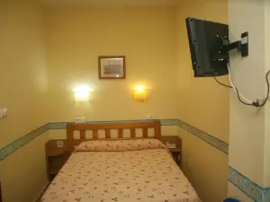 Hostal El Altet