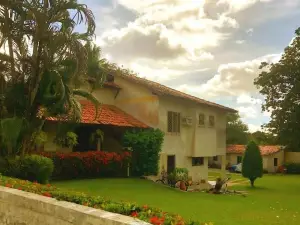Salinas Exclusive Resort