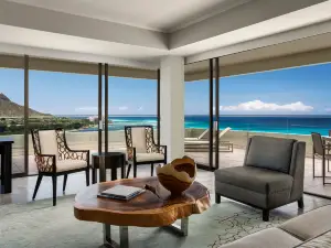 Moana Surfrider, A Westin Resort & Spa, Waikiki Beach