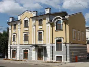 Rus Hotel
