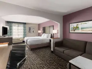 La Quinta Inn & Suites by Wyndham Snellville-Stone Mountain