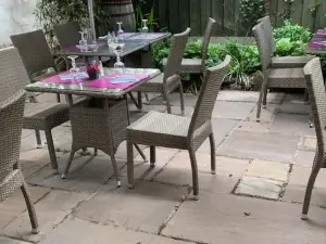 Maison en Ville Avec Terrasse ensoleillée et wi-fi
