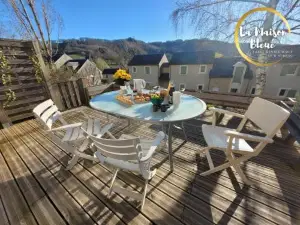 La Maison Bleue, Village Vacances, Piscine, Parking