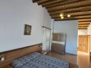 Vouni King Hotel