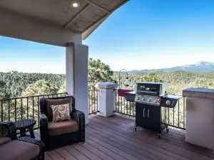 Alto Grand View