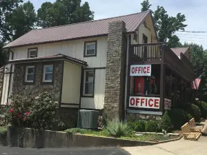 Big South Fork Trail Lodge