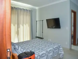 Casa Com Piscina e Wi-Fi em Itapetininga