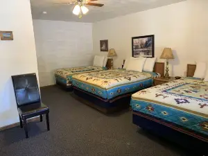 Chief Motel