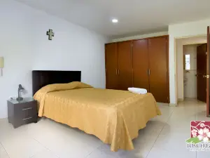 Apartahotel Los Cerezos