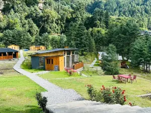 The Himalayan Phakding