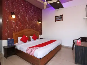 OYO 72132 Hotel Roop Shree Inn