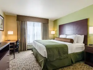 Cobblestone Hotel & Suites - McCook