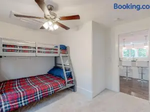 Webb River House
