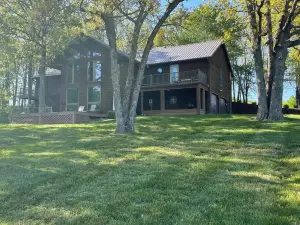 Cozy house nestled in the country