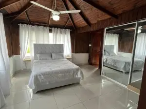 El Montserrat - Hotel Boutique