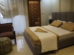 Sab Hotel & Residences