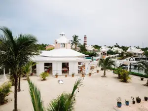 Hope Town Inn & Marina