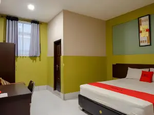 RedDoorz Syariah @ Hotel Wisma Indonesia Kendari