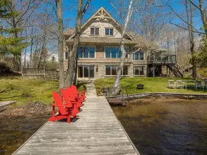 Endless Summers ~ Fabulous Oasis with a Designers Touch!