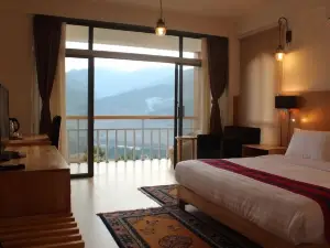 Zhingkham Resort