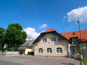 Self-Check-in Hotel Vinoq Mistelbach