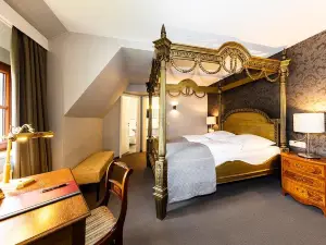 Burghotel