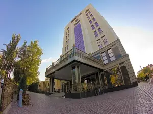 Плаза Отель Бишкек