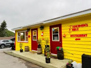 Knotty Pine Ocean Front Cabin - Adults Only